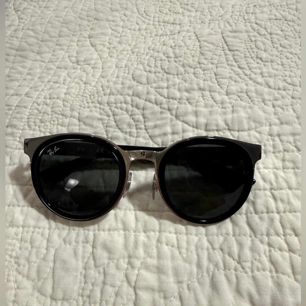 RAYBAN UNISEX “BONNIE” SUNGLASSES- LTD EDITION COLOR